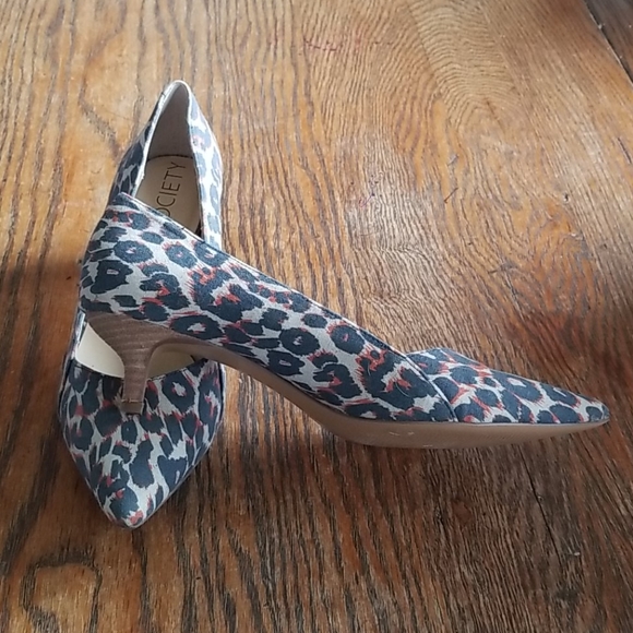 Sole Society Leopard heels - Picture 2 of 5